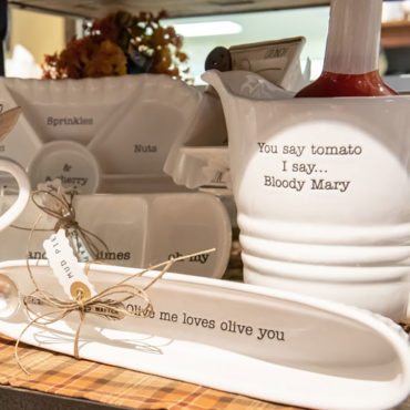 Mud Pie is a lifestyle brand that creates delightful gifts to inspire life's sparkling moments. Their aim is to add laughter, inspiration and joy to everyday celebrations. Shop the Mudpie line available at Rhoads